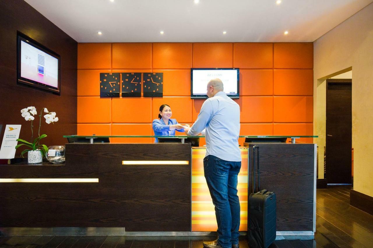 Готель Ibis Dubai Al Rigga 3*